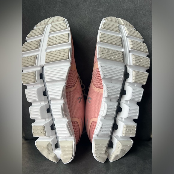 On Cloud 5 Women's Shoes in Rose Pink sz 41 EU 9.5 US - Picture 6 of 10